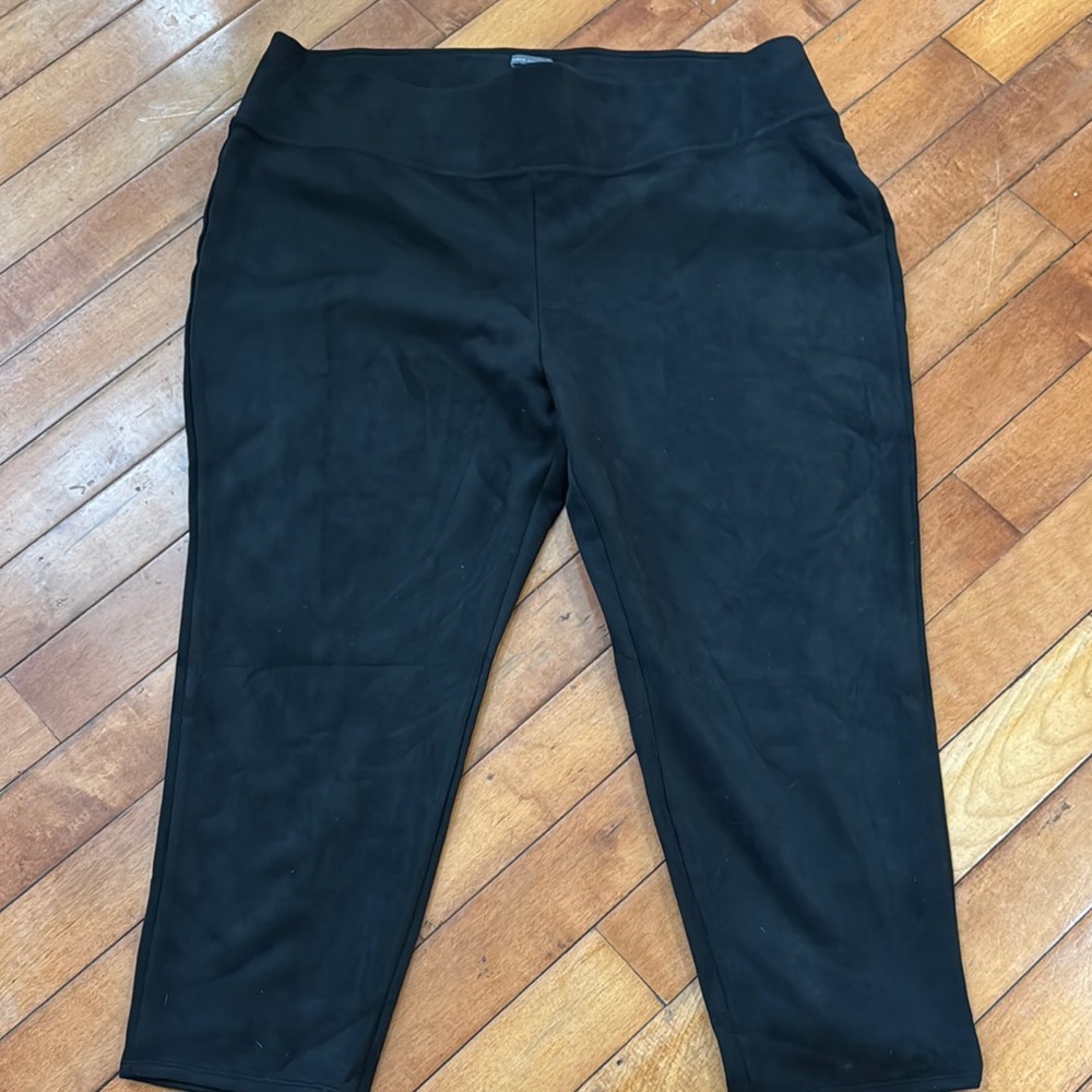 Black Women's Pants